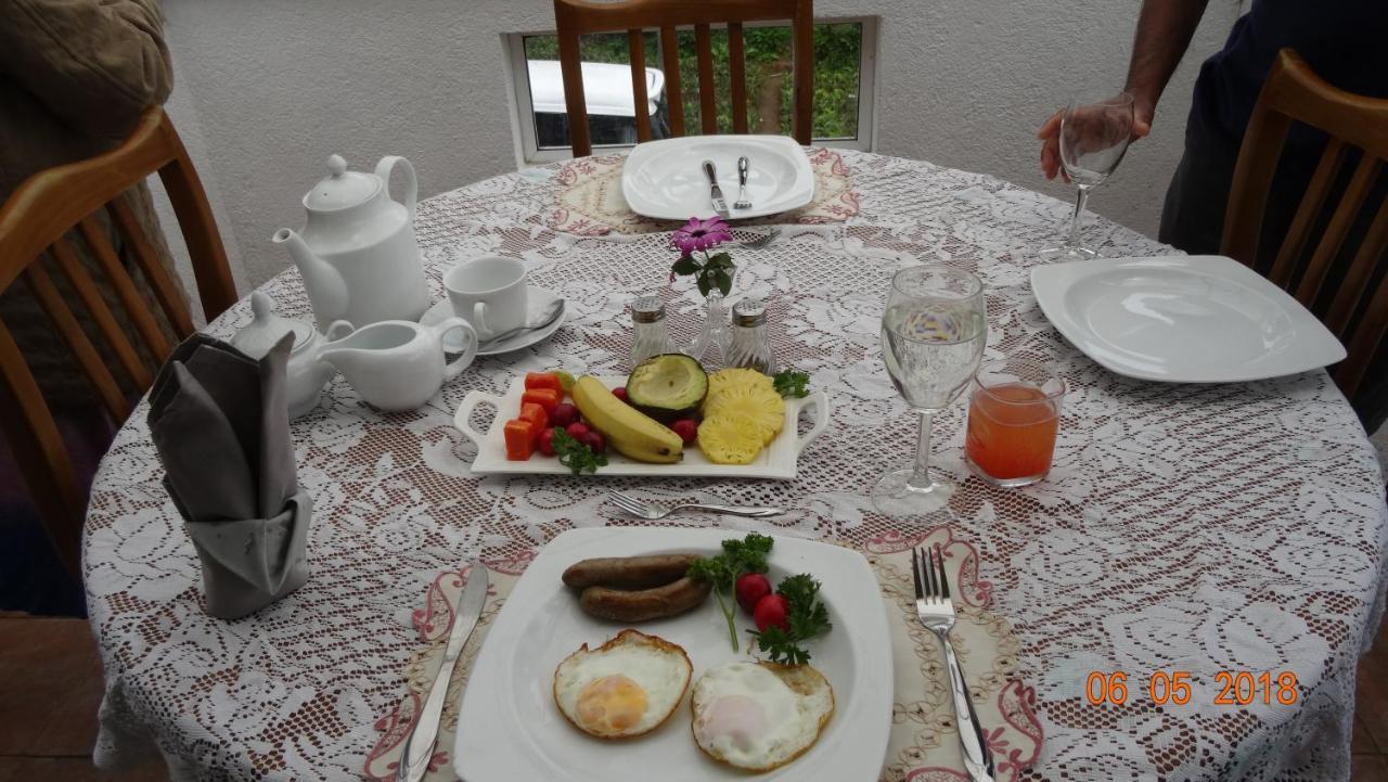 Samri Holiday Bunglow Nuwara Eliya Buitenkant foto